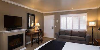 Inn The Hadsten Solvang, Tapestry Collection By Hilton